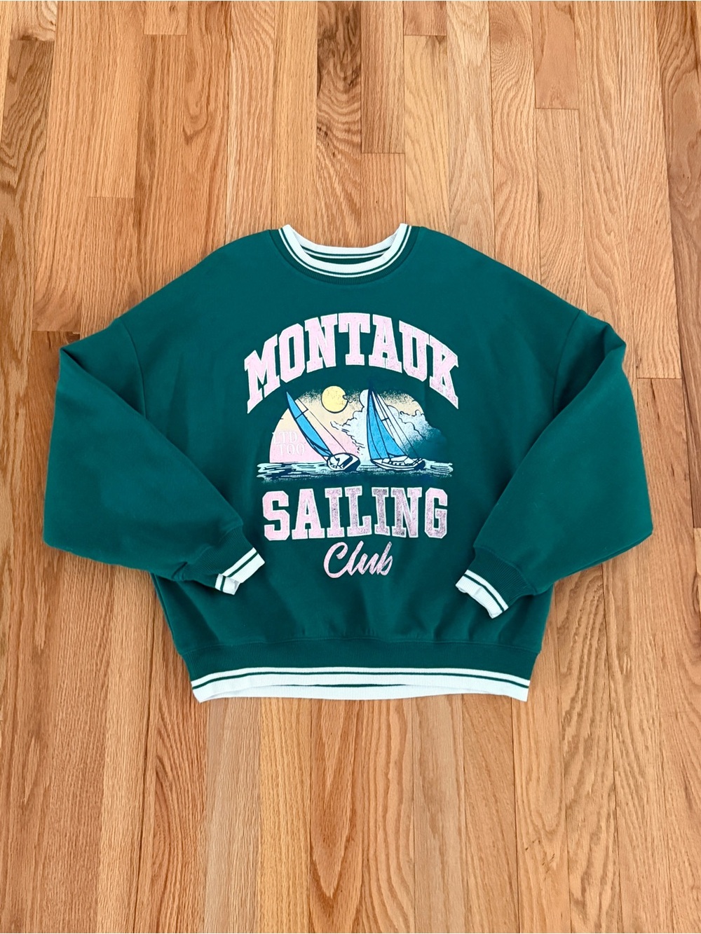 Limited Too Montauk Sailing Club Graphic Sweatshirt, Size Medium (10)